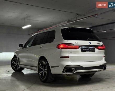 Белый БМВ X7, объемом двигателя 4.39 л и пробегом 99 тыс. км за 71900 $, фото 6 на Automoto.ua