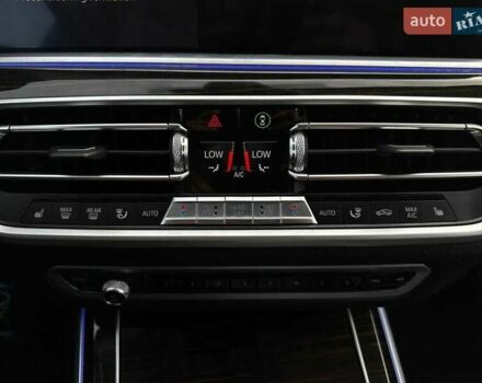 Белый БМВ X7, объемом двигателя 3 л и пробегом 82 тыс. км за 26000 $, фото 11 на Automoto.ua