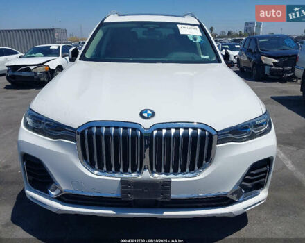 Белый БМВ X7, объемом двигателя 4.4 л и пробегом 108 тыс. км за 23900 $, фото 4 на Automoto.ua