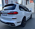 Белый БМВ X7, объемом двигателя 3 л и пробегом 75 тыс. км за 74000 $, фото 7 на Automoto.ua