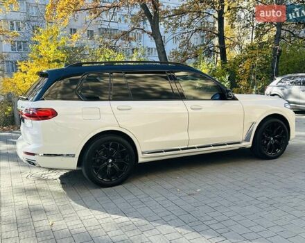 Белый БМВ X7, объемом двигателя 3 л и пробегом 67 тыс. км за 59500 $, фото 16 на Automoto.ua