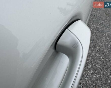 Белый БМВ X7, объемом двигателя 2.99 л и пробегом 98 тыс. км за 79000 $, фото 44 на Automoto.ua