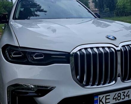 Белый БМВ X7, объемом двигателя 3 л и пробегом 138 тыс. км за 58500 $, фото 1 на Automoto.ua