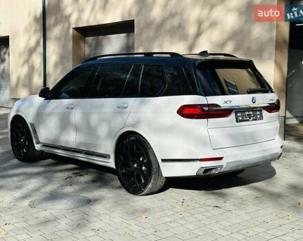 Белый БМВ X7, объемом двигателя 3 л и пробегом 67 тыс. км за 59500 $, фото 12 на Automoto.ua