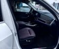 Белый БМВ X7, объемом двигателя 3 л и пробегом 156 тыс. км за 58000 $, фото 22 на Automoto.ua