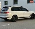 Белый БМВ X7, объемом двигателя 3 л и пробегом 125 тыс. км за 56900 $, фото 5 на Automoto.ua