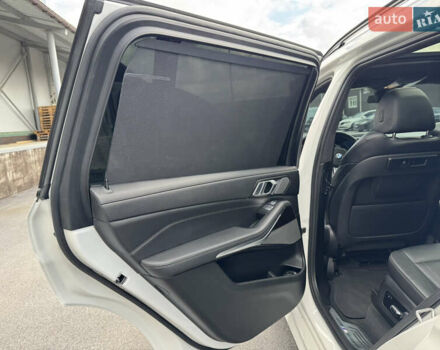 Білий БМВ X7, об'ємом двигуна 3 л та пробігом 166 тис. км за 64500 $, фото 55 на Automoto.ua