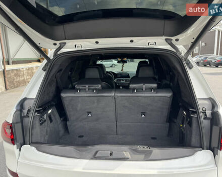 Білий БМВ X7, об'ємом двигуна 3 л та пробігом 166 тис. км за 64500 $, фото 31 на Automoto.ua