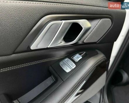 Белый БМВ X7, объемом двигателя 3 л и пробегом 82 тыс. км за 26000 $, фото 7 на Automoto.ua