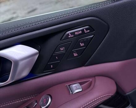 Белый БМВ X7, объемом двигателя 3 л и пробегом 156 тыс. км за 58000 $, фото 12 на Automoto.ua