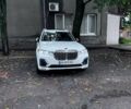 Белый БМВ X7, объемом двигателя 3 л и пробегом 156 тыс. км за 58000 $, фото 1 на Automoto.ua