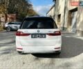 Белый БМВ X7, объемом двигателя 3 л и пробегом 67 тыс. км за 59500 $, фото 15 на Automoto.ua