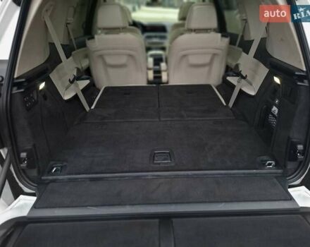 Белый БМВ X7, объемом двигателя 3 л и пробегом 210 тыс. км за 48800 $, фото 56 на Automoto.ua