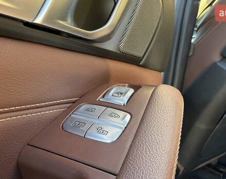 Белый БМВ X7, объемом двигателя 3 л и пробегом 126 тыс. км за 54000 $, фото 12 на Automoto.ua