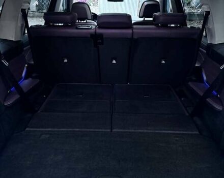 Белый БМВ X7, объемом двигателя 3 л и пробегом 156 тыс. км за 58000 $, фото 30 на Automoto.ua