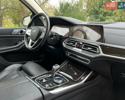 Білий БМВ X7, об'ємом двигуна 3 л та пробігом 130 тис. км за 53500 $, фото 22 на Automoto.ua