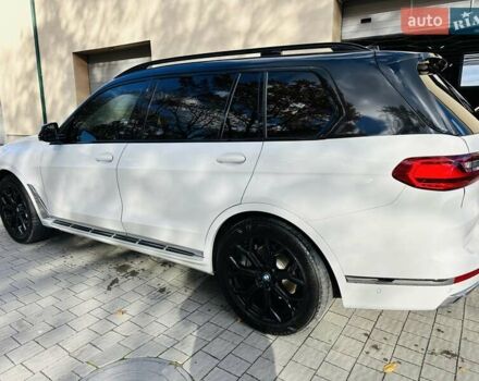Белый БМВ X7, объемом двигателя 3 л и пробегом 67 тыс. км за 59500 $, фото 22 на Automoto.ua