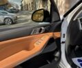 Белый БМВ X7, объемом двигателя 3 л и пробегом 67 тыс. км за 59500 $, фото 32 на Automoto.ua