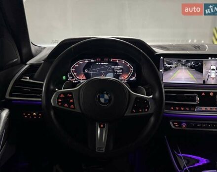 Белый БМВ X7, объемом двигателя 4.39 л и пробегом 99 тыс. км за 71900 $, фото 2 на Automoto.ua