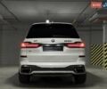 Белый БМВ X7, объемом двигателя 4.39 л и пробегом 99 тыс. км за 71900 $, фото 13 на Automoto.ua