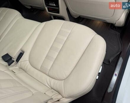 Белый БМВ X7, объемом двигателя 2.99 л и пробегом 98 тыс. км за 79000 $, фото 92 на Automoto.ua