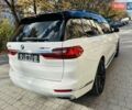 Белый БМВ X7, объемом двигателя 3 л и пробегом 67 тыс. км за 59500 $, фото 14 на Automoto.ua