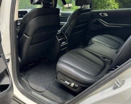 Белый БМВ X7, объемом двигателя 2.99 л и пробегом 135 тыс. км за 64800 $, фото 15 на Automoto.ua