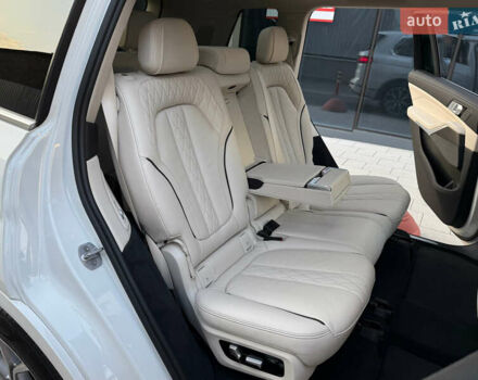 Белый БМВ X7, объемом двигателя 2.99 л и пробегом 83 тыс. км за 86000 $, фото 56 на Automoto.ua