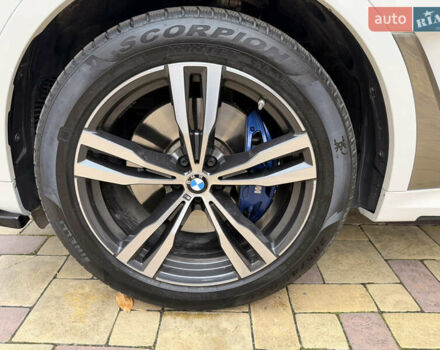 Белый БМВ X7, объемом двигателя 4.39 л и пробегом 130 тыс. км за 66000 $, фото 18 на Automoto.ua