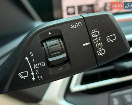 Белый БМВ X7, объемом двигателя 2.99 л и пробегом 83 тыс. км за 83000 $, фото 81 на Automoto.ua