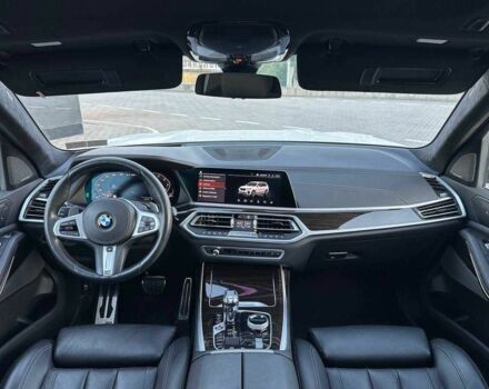 Белый БМВ X7, объемом двигателя 4.4 л и пробегом 126 тыс. км за 59500 $, фото 18 на Automoto.ua