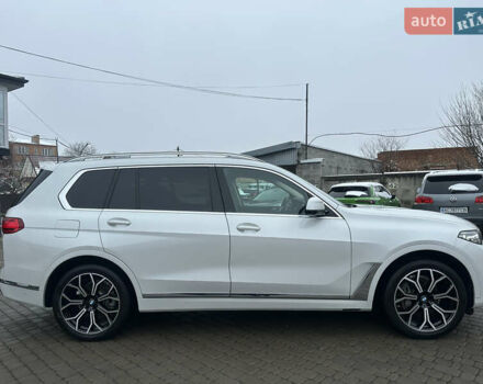 Белый БМВ X7, объемом двигателя 3 л и пробегом 154 тыс. км за 48999 $, фото 48 на Automoto.ua