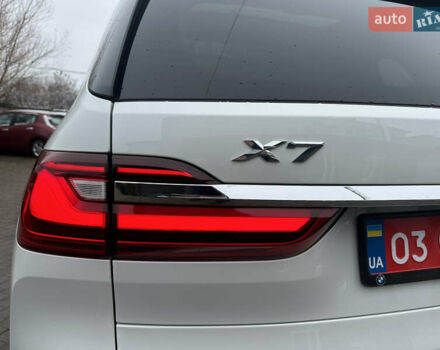 Белый БМВ X7, объемом двигателя 3 л и пробегом 154 тыс. км за 48999 $, фото 23 на Automoto.ua