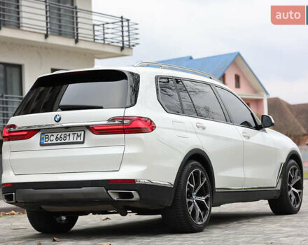 Белый БМВ X7, объемом двигателя 2.99 л и пробегом 141 тыс. км за 61000 $, фото 14 на Automoto.ua