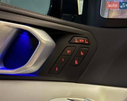 Белый БМВ X7, объемом двигателя 4.39 л и пробегом 41 тыс. км за 85500 $, фото 20 на Automoto.ua