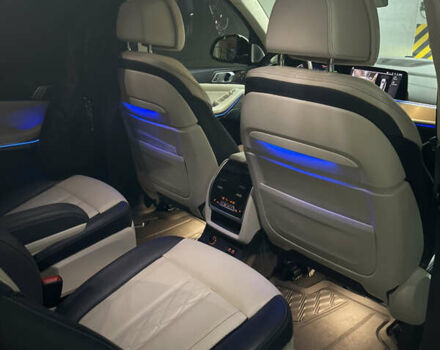 Білий БМВ X7, об'ємом двигуна 3 л та пробігом 37 тис. км за 62000 $, фото 14 на Automoto.ua