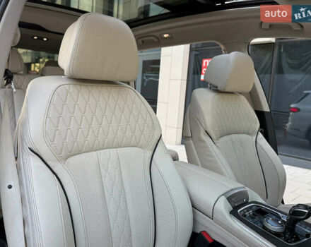 Белый БМВ X7, объемом двигателя 2.99 л и пробегом 83 тыс. км за 83000 $, фото 48 на Automoto.ua