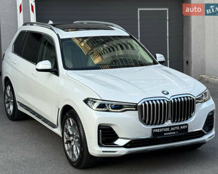 Белый БМВ X7, объемом двигателя 2.99 л и пробегом 83 тыс. км за 83000 $, фото 10 на Automoto.ua