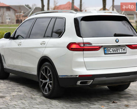 Белый БМВ X7, объемом двигателя 2.99 л и пробегом 141 тыс. км за 61000 $, фото 16 на Automoto.ua