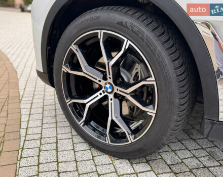 Белый БМВ X7, объемом двигателя 2.99 л и пробегом 140 тыс. км за 64200 $, фото 10 на Automoto.ua