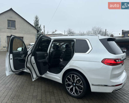 Белый БМВ X7, объемом двигателя 3 л и пробегом 154 тыс. км за 48999 $, фото 93 на Automoto.ua