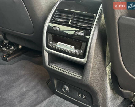 Білий БМВ X7, об'ємом двигуна 4.39 л та пробігом 129 тис. км за 61900 $, фото 34 на Automoto.ua