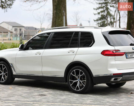 Белый БМВ X7, объемом двигателя 2.99 л и пробегом 141 тыс. км за 61000 $, фото 15 на Automoto.ua