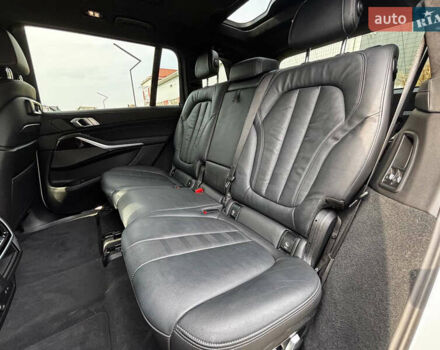 Білий БМВ X7, об'ємом двигуна 4.39 л та пробігом 129 тис. км за 61900 $, фото 22 на Automoto.ua