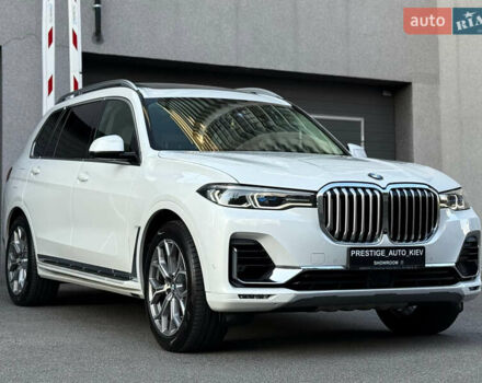 Белый БМВ X7, объемом двигателя 2.99 л и пробегом 83 тыс. км за 83000 $, фото 11 на Automoto.ua