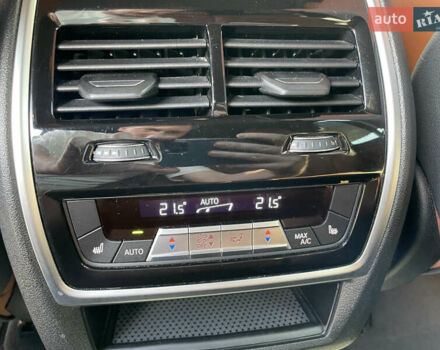 Белый БМВ X7, объемом двигателя 2.99 л и пробегом 127 тыс. км за 75000 $, фото 8 на Automoto.ua