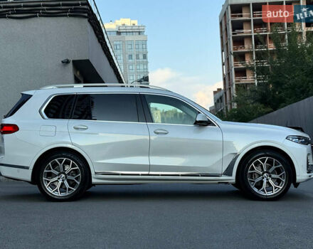 Белый БМВ X7, объемом двигателя 2.99 л и пробегом 83 тыс. км за 83000 $, фото 12 на Automoto.ua