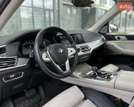 Білий БМВ X7, об'ємом двигуна 3 л та пробігом 37 тис. км за 62000 $, фото 3 на Automoto.ua