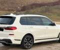 Белый БМВ X7, объемом двигателя 3 л и пробегом 120 тыс. км за 31000 $, фото 3 на Automoto.ua