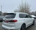 Белый БМВ X7, объемом двигателя 3 л и пробегом 150 тыс. км за 48999 $, фото 1 на Automoto.ua